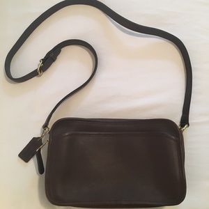 COACH Vintage Crossbody (Taylor) Brown